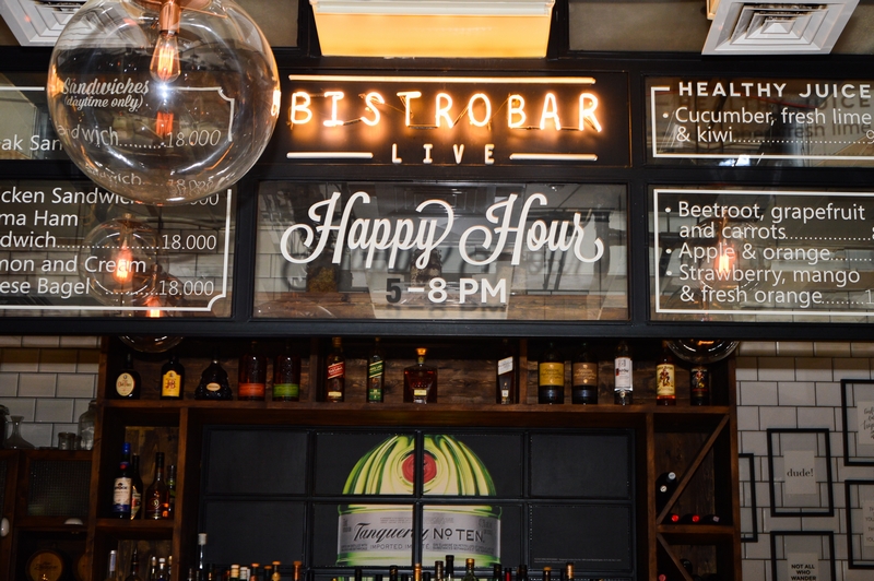 Bistrobar Live Hamra on Saturday Night